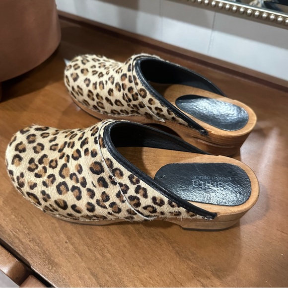 Sanita Caroline Open Clogs Leopard Animal Print Sz 39 Medical Fashion Eclectic - Picture 5 of 9